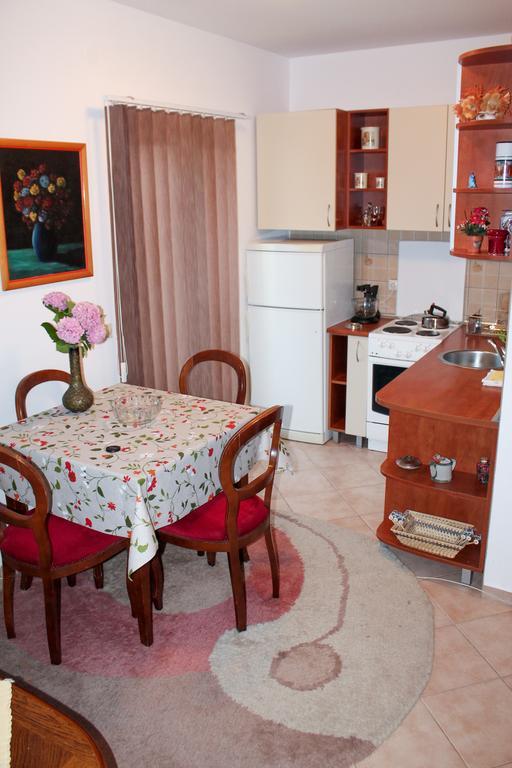 Apartments Djedovic Petrovazzo Esterno foto